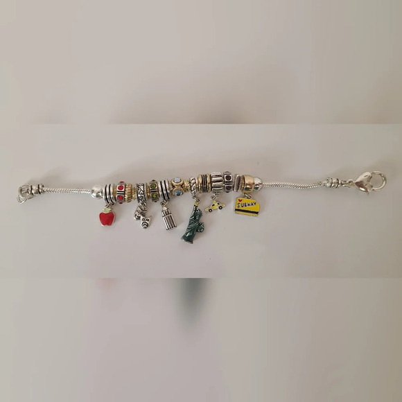 "I Love New York" Charms Bracelet, Silver Tone - Picture 2 of 5